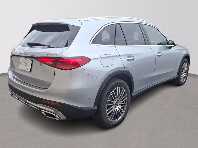 2025 Mercedes-Benz GLC 300