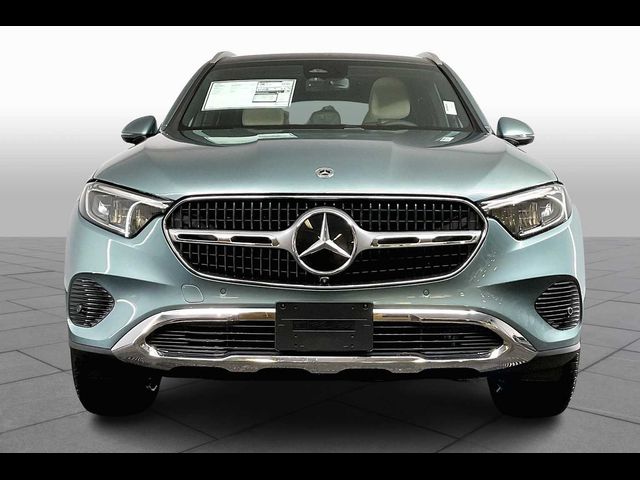 2025 Mercedes-Benz GLC 300