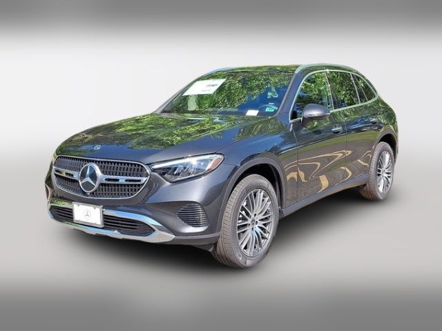 2025 Mercedes-Benz GLC 300