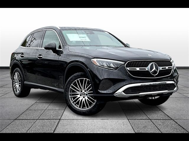 2025 Mercedes-Benz GLC 300