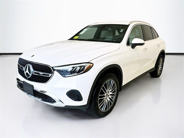 2025 Mercedes-Benz GLC 300