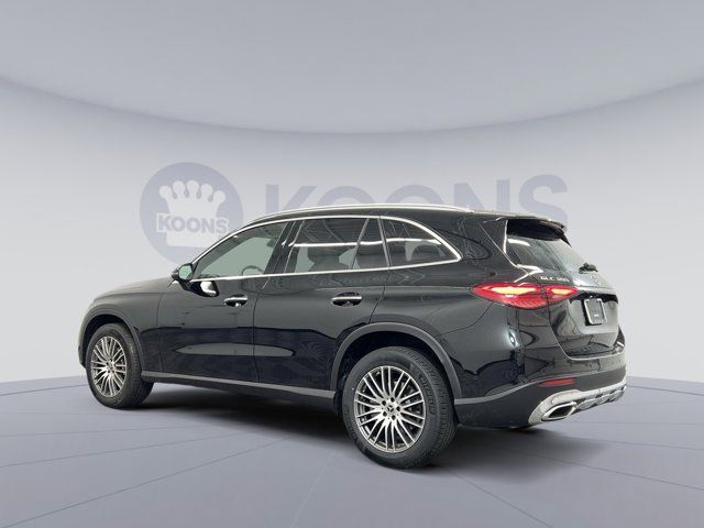 2025 Mercedes-Benz GLC 300