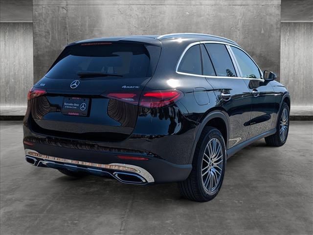 2025 Mercedes-Benz GLC 300