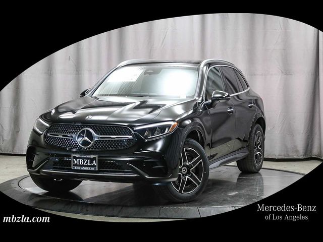 2025 Mercedes-Benz GLC 300