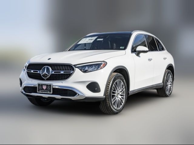 2025 Mercedes-Benz GLC 300