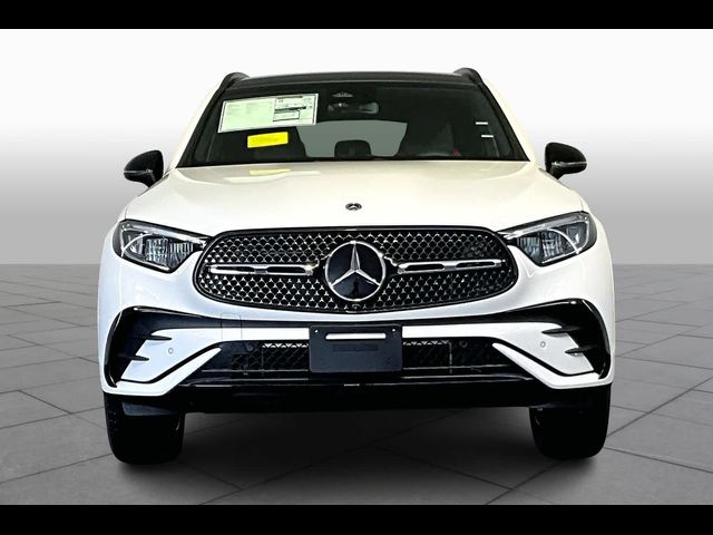 2025 Mercedes-Benz GLC 300