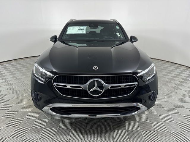 2025 Mercedes-Benz GLC 300