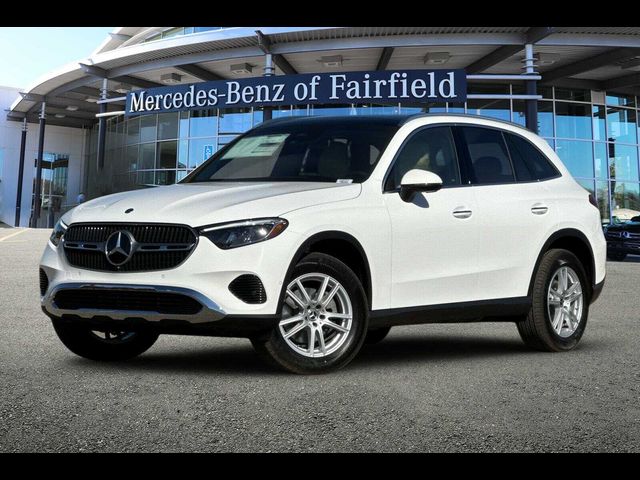 2025 Mercedes-Benz GLC 300