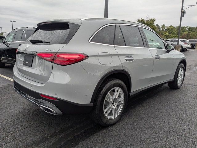 2025 Mercedes-Benz GLC 300