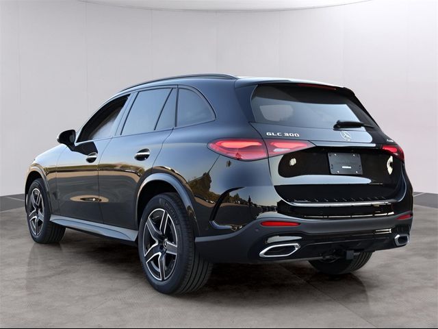 2025 Mercedes-Benz GLC 300