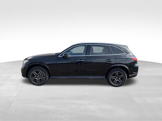 2025 Mercedes-Benz GLC 300