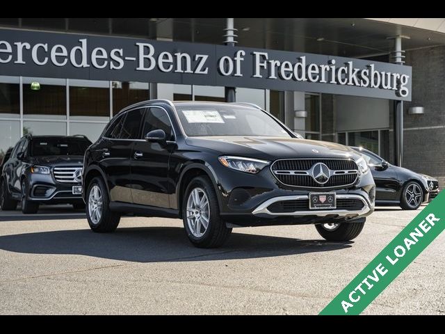 2025 Mercedes-Benz GLC 300