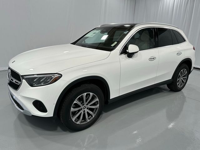 2025 Mercedes-Benz GLC 300