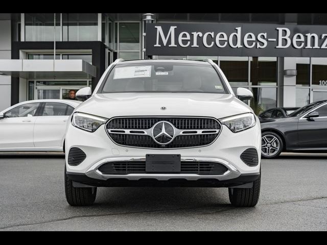 2025 Mercedes-Benz GLC 300