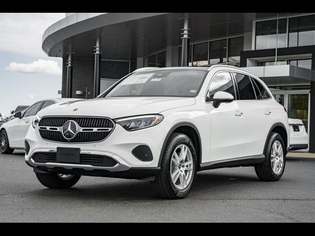 2025 Mercedes-Benz GLC 300