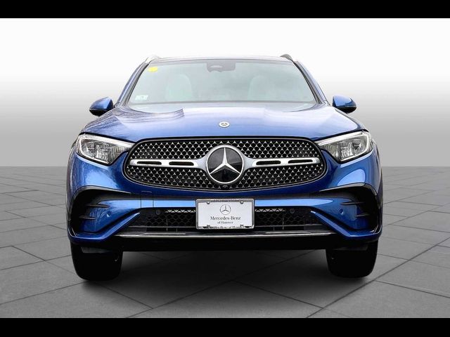 2025 Mercedes-Benz GLC 300