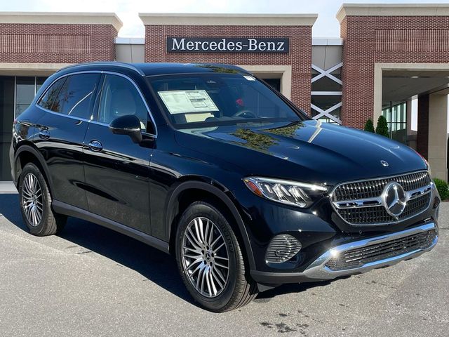 2025 Mercedes-Benz GLC 300