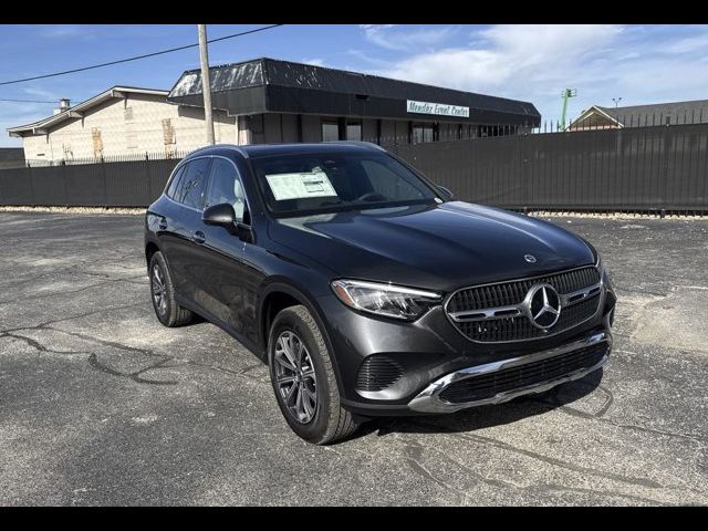 2025 Mercedes-Benz GLC 300