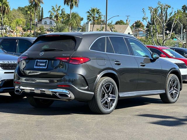 2025 Mercedes-Benz GLC 300