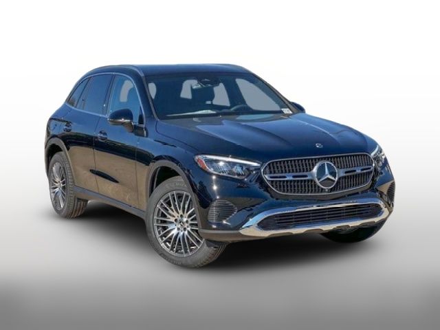2025 Mercedes-Benz GLC 300