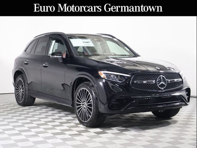 2025 Mercedes-Benz GLC 300