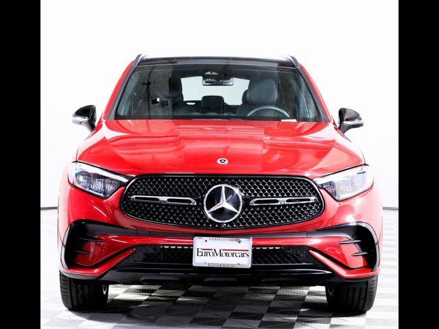 2025 Mercedes-Benz GLC 300