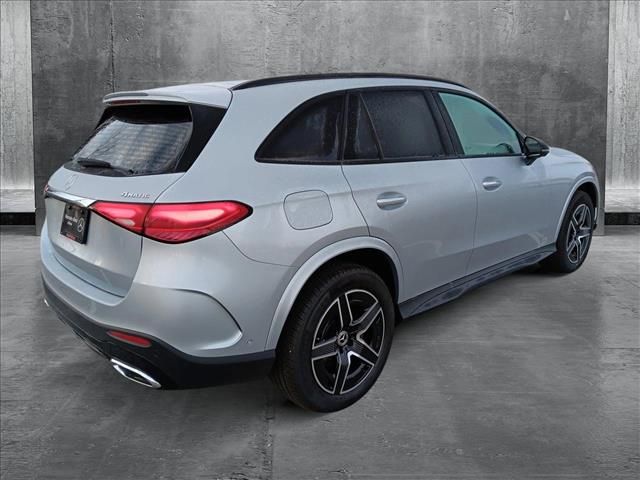 2025 Mercedes-Benz GLC 300