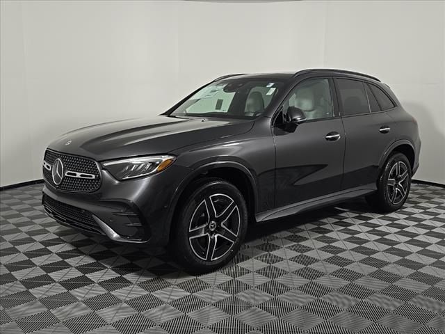 2025 Mercedes-Benz GLC 300