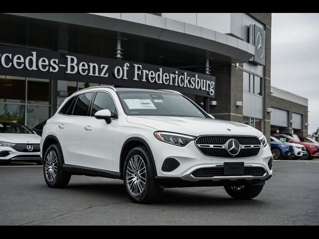 2025 Mercedes-Benz GLC 300