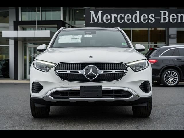 2025 Mercedes-Benz GLC 300