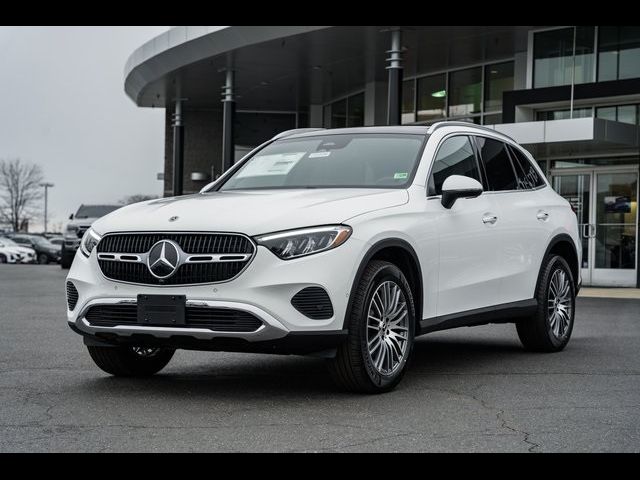 2025 Mercedes-Benz GLC 300