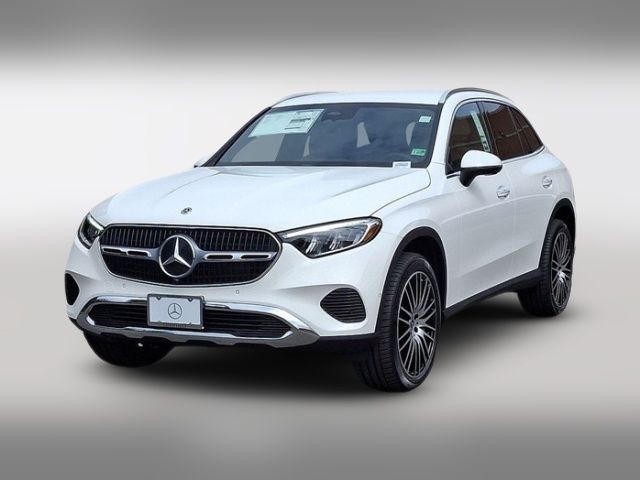 2025 Mercedes-Benz GLC 300