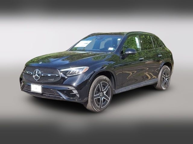 2025 Mercedes-Benz GLC 300