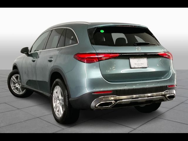 2025 Mercedes-Benz GLC 300