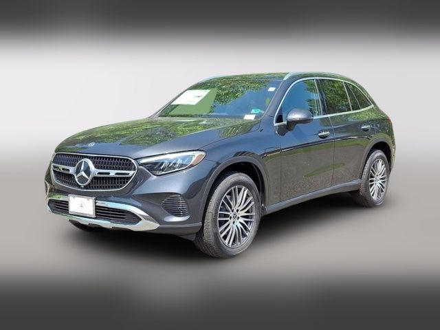 2025 Mercedes-Benz GLC 300