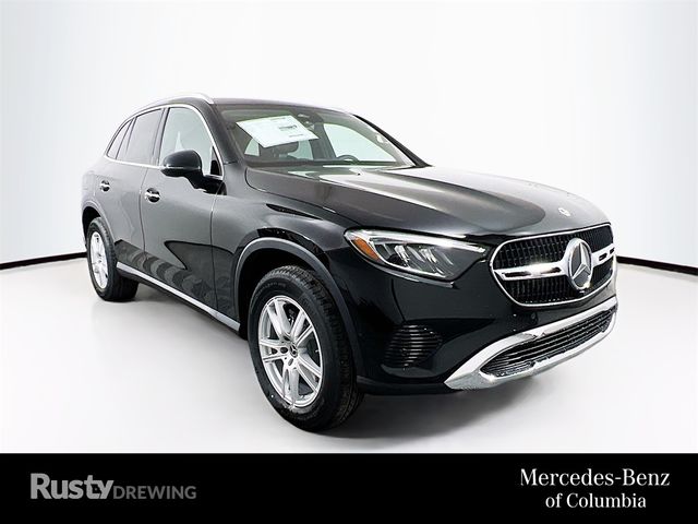 2025 Mercedes-Benz GLC 300