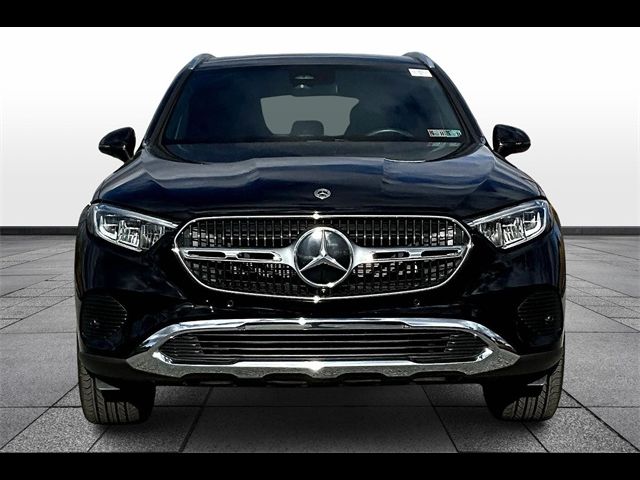 2025 Mercedes-Benz GLC 300