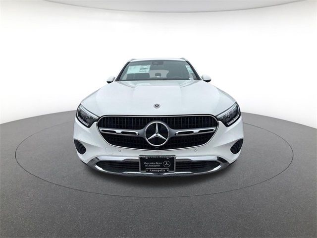 2025 Mercedes-Benz GLC 300