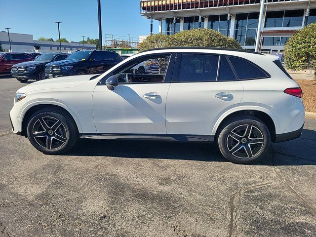 2025 Mercedes-Benz GLC 300