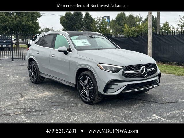 2025 Mercedes-Benz GLC 300