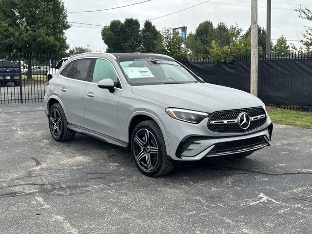 2025 Mercedes-Benz GLC 300