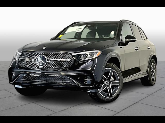 2025 Mercedes-Benz GLC 300