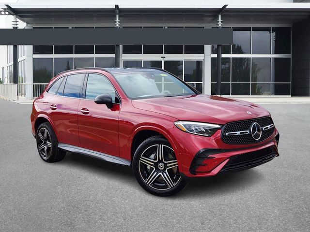 2025 Mercedes-Benz GLC 300