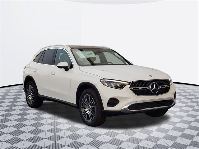 2025 Mercedes-Benz GLC 300