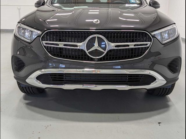 2025 Mercedes-Benz GLC 300