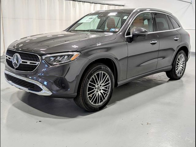 2025 Mercedes-Benz GLC 300