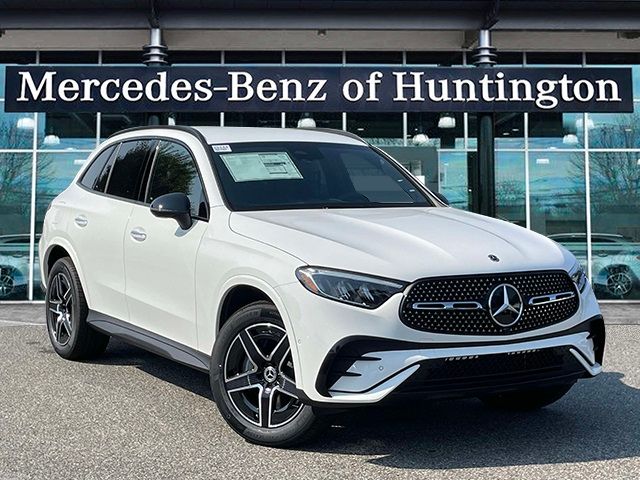 2025 Mercedes-Benz GLC 300