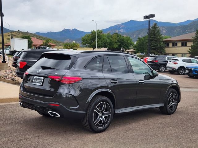 2025 Mercedes-Benz GLC 300