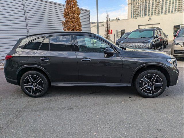 2025 Mercedes-Benz GLC 300