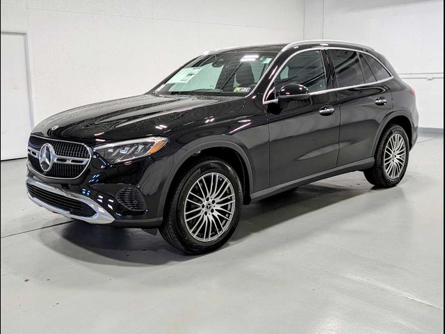 2025 Mercedes-Benz GLC 300